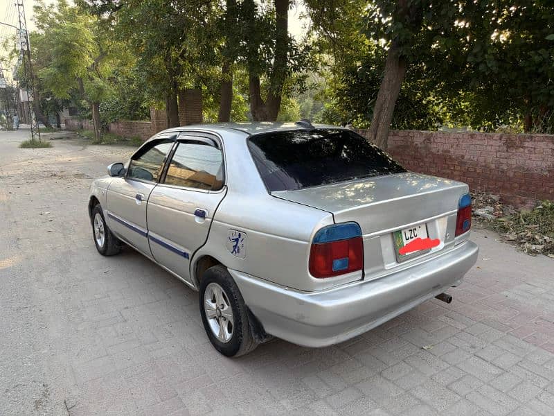 Suzuki Baleno 2004 6