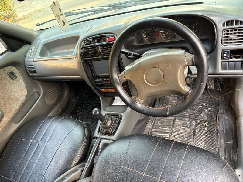 Suzuki Baleno 2004 7