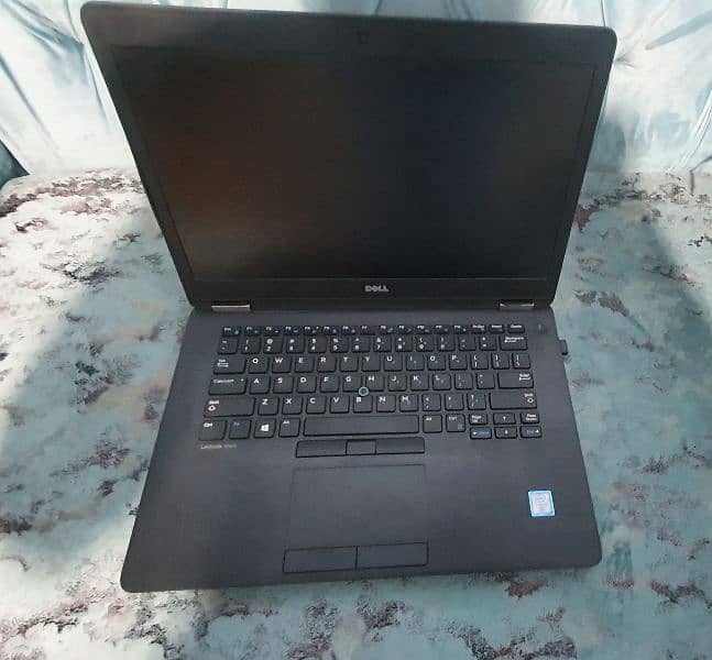 Dell latitude E7470 laptop like a new 1