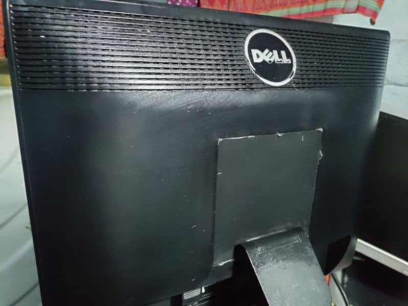 DELL FRESH BRANDED 19 INCH SCREEN CHECKING WARRANTY. 03122810637 2