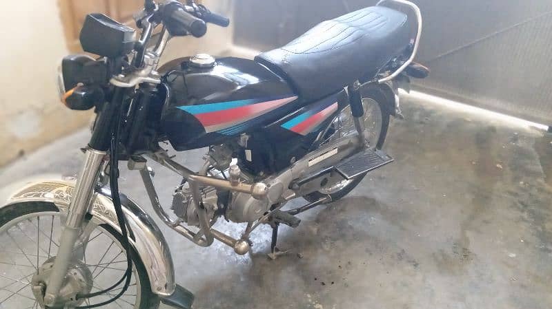 Honda CD 70 10