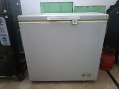 Refrigerator For sale 0