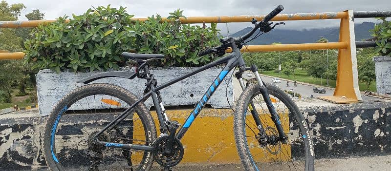 GIant talon 4 MTB BIke 3