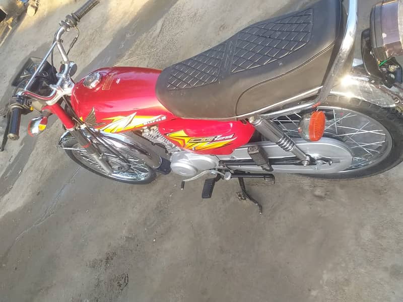 Honda CG 125 2021 price 1.6ok . 03471894947 2