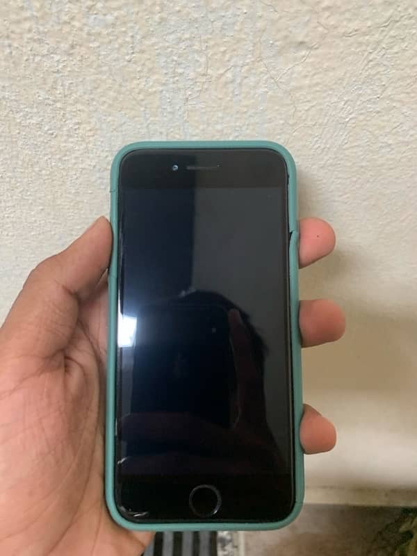 Iphone 7 All ok 128 gb whatapp 03007464143 4