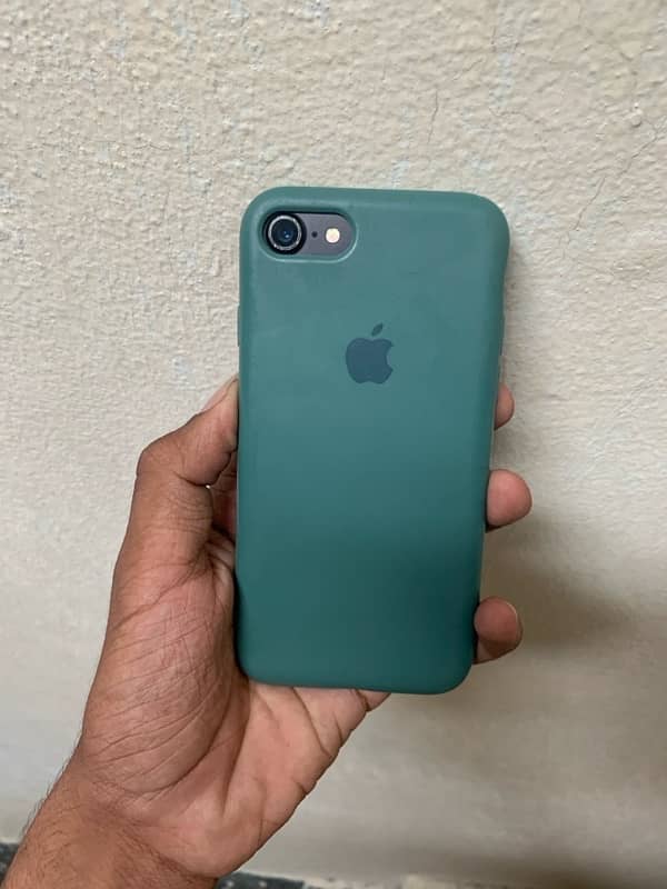 Iphone 7 All ok 128 gb whatapp 03007464143 5