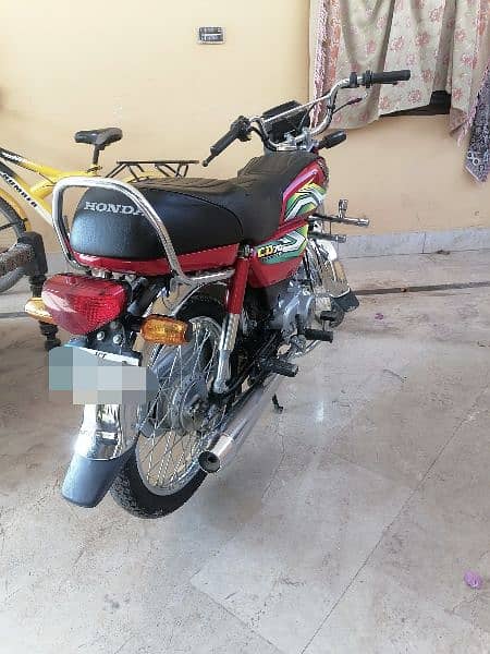 Honda CD 70 5