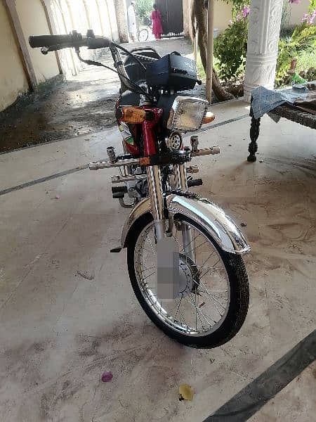 Honda CD 70 6