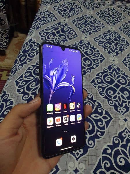 vivo v21  128/8 pta Approved 2