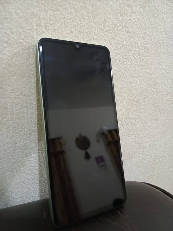 VIVO Y27S 3