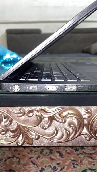 Dell Latitude 7290 i7 8th gen 16gb/512gb 4