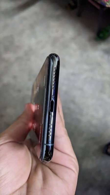 iPhone 11 Pro Max 64gb 81% better health face id ok 2