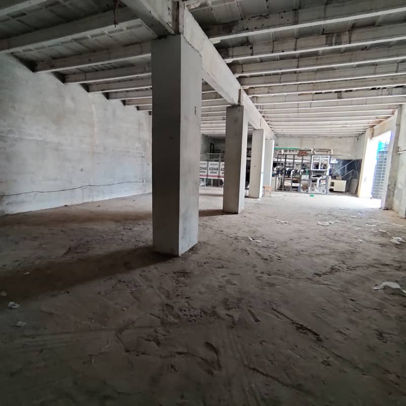 warehouse on main service road of ring road near dolmen mall DHA phase 6 1