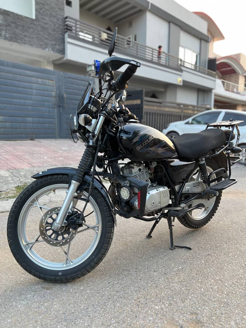 Suzuki GS 150 SE 2019 6