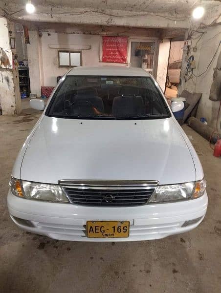 Nissan Sunny 2002 3