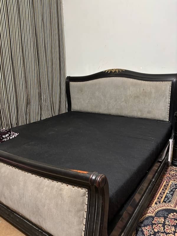 black king size bed with mattress and side table and dressing table 1