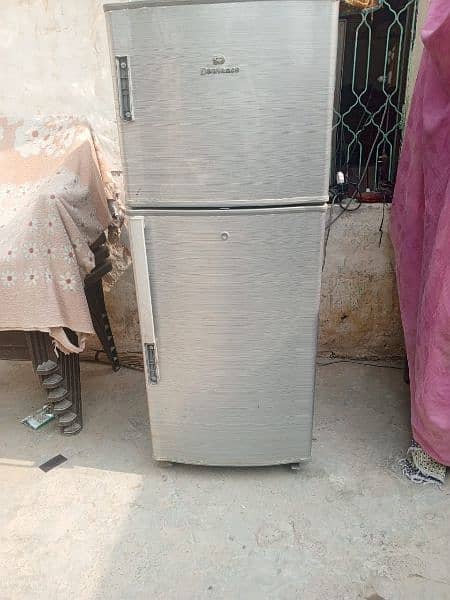 Dawlance fridge medium siz.    03013962328 0