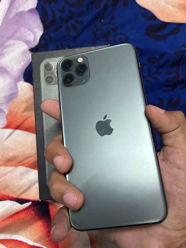 iPhone 11 Pro Max complete box 2