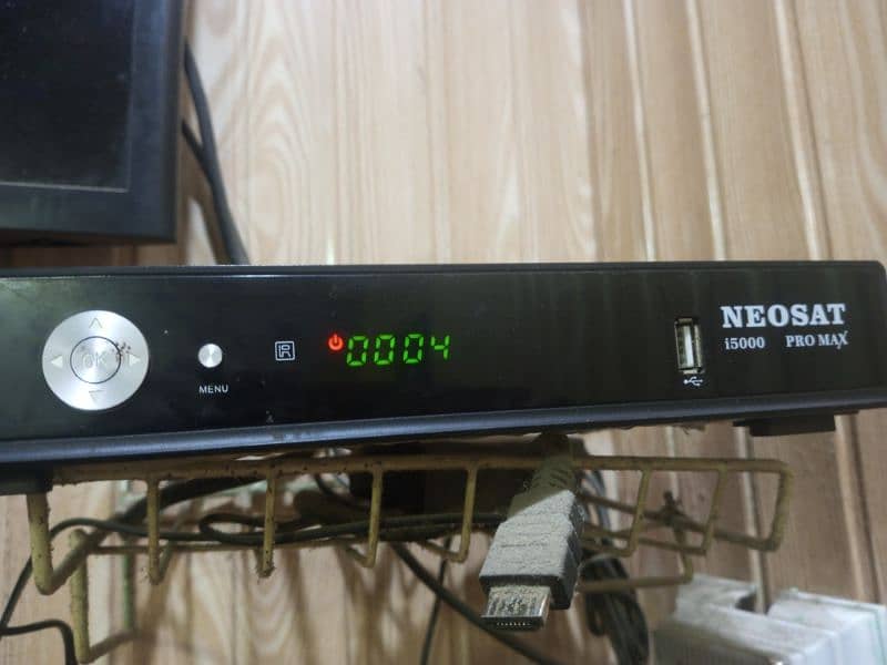 NetSat i5000 Pro Max Wifi and Sim 1