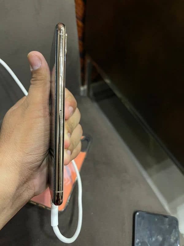 xs max 64 gb 2 sim pta prove golden color 2