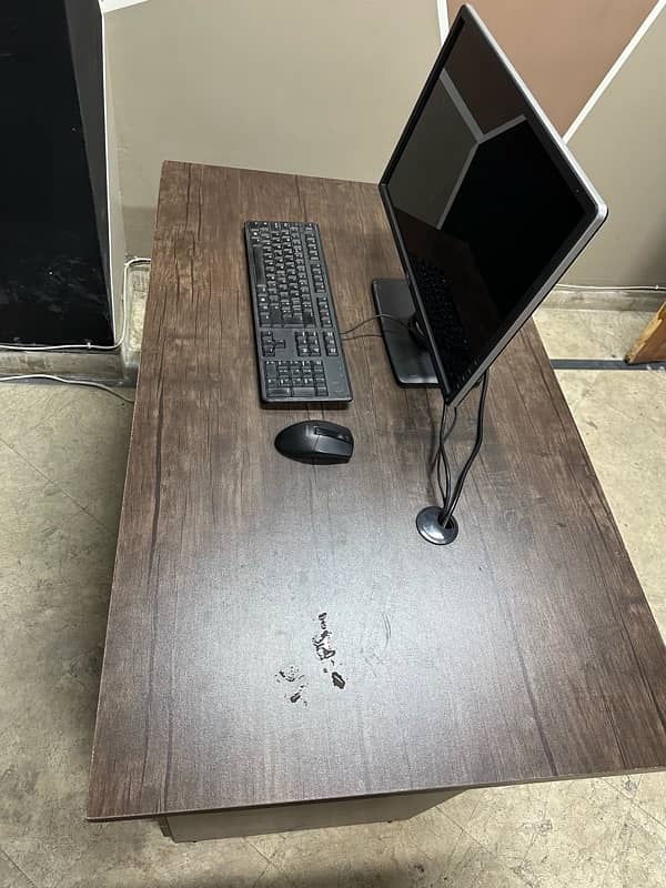 office table for sale used like new 1