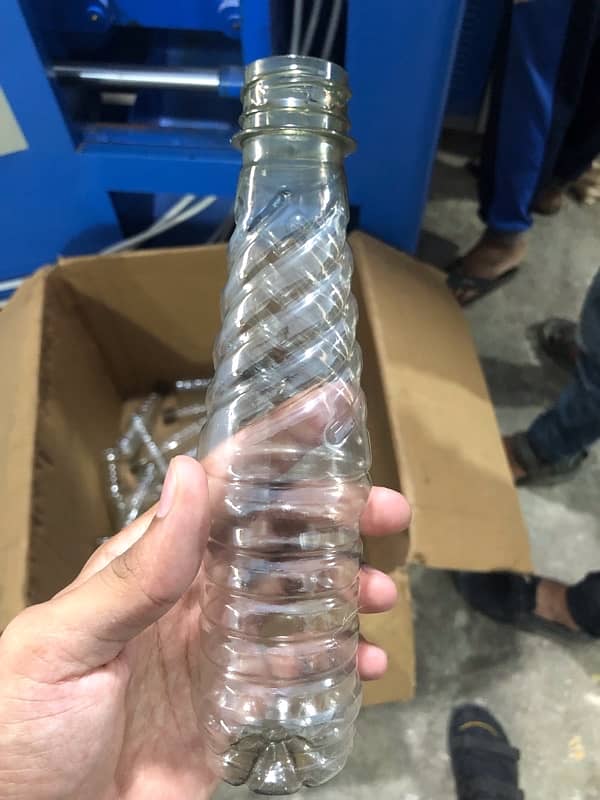 All types of plastic & pet bottles are available in wholesale price 3