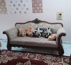 Gujrati sofa set 7 seater with 3 table. . original shesham wood