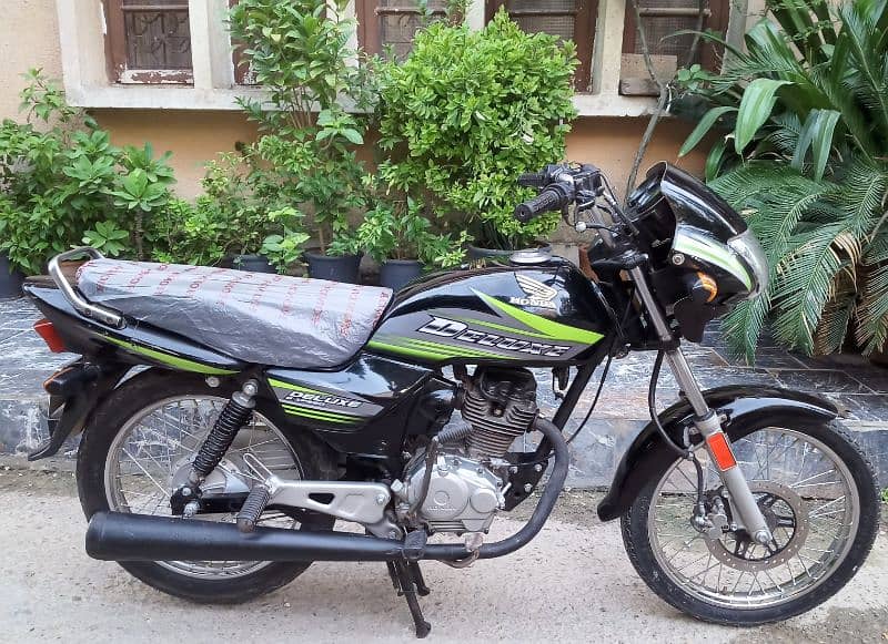 2014 Honda Deluxe Hyderabad Reg. 1