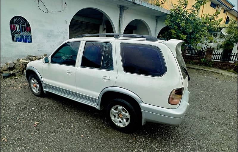 KIA Sportage 2004 4