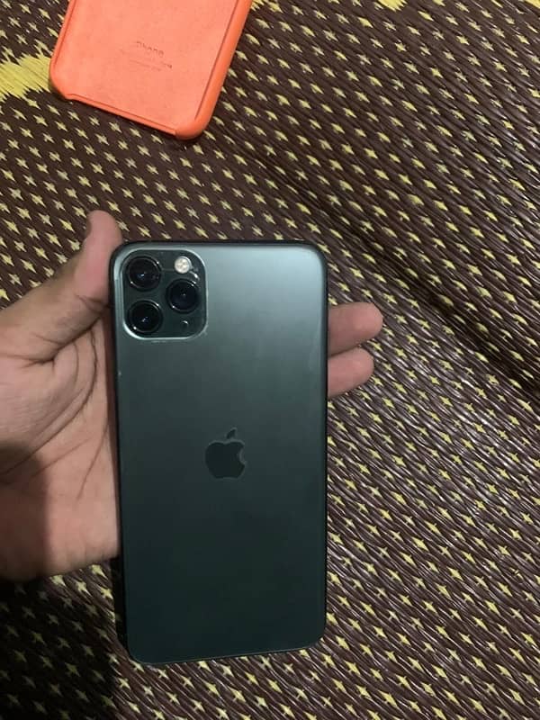 i phone 11 pro max 3