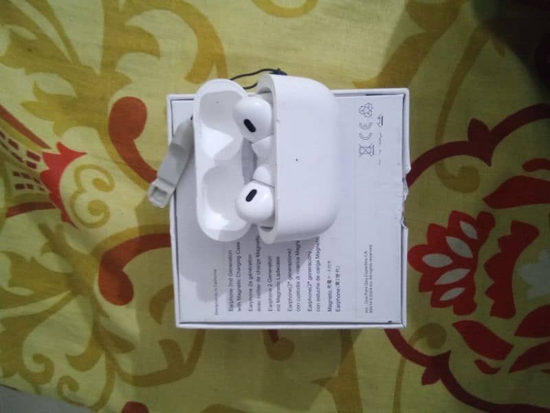 sale sale Regginton company  earphones urgently 2