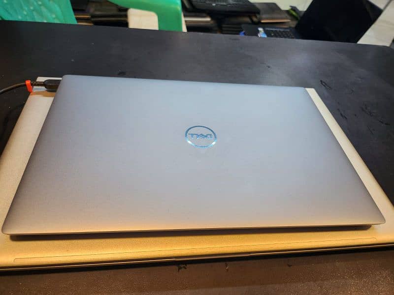 Dell XPS 9315 i5 12th generation 16gb ram 512gb SSD 10/10 1