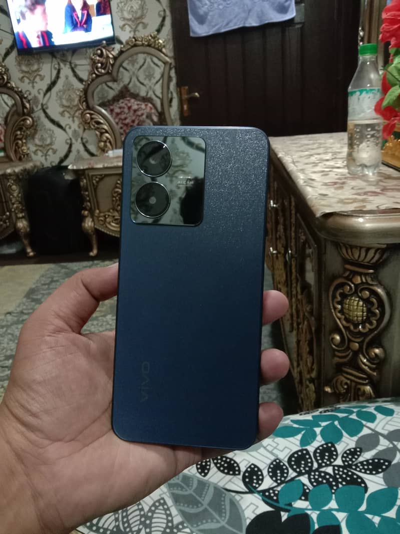 Vivo y22 1