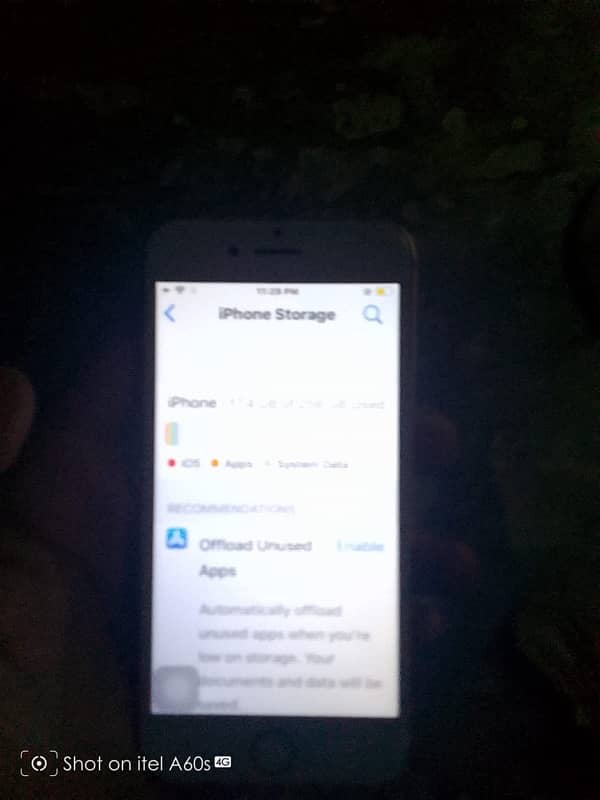 IPhone 8in good condition All okay 6