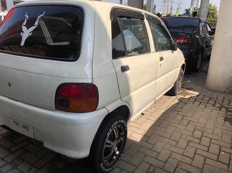 Daihatsu Cuore 2004 7