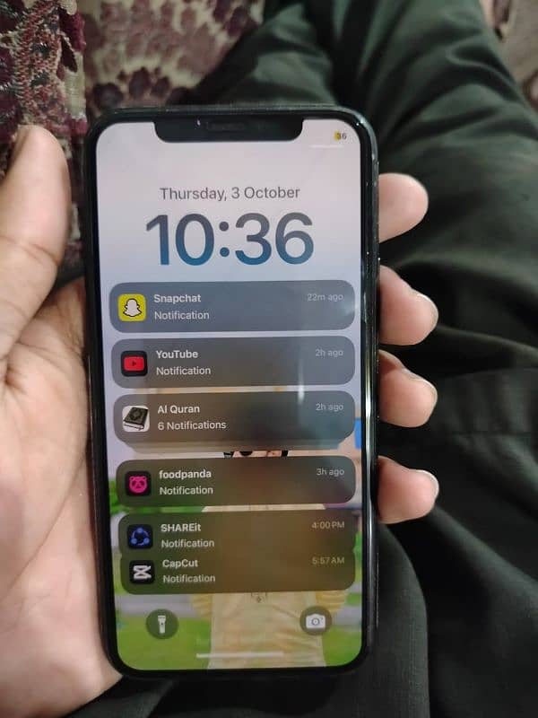 I phone 11 pro 2