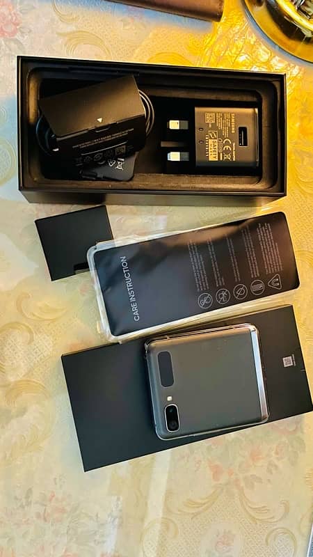 Samsung Z Flip 1 Non PTA 5