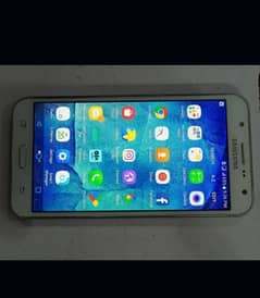 SUMSUNG galaxy j7