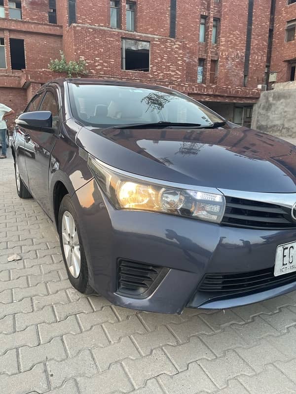 Toyota Corolla Altis 2015 11