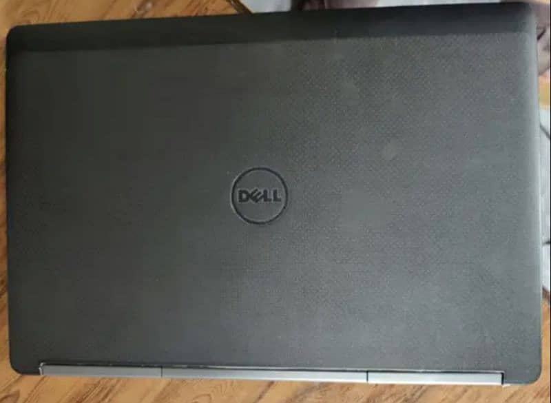 Dell Laptop 4