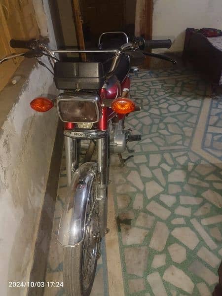 Honda 125 2020 model plaeed for 4