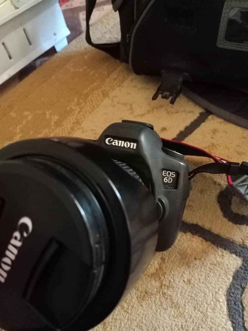 Canon 6d with lens 24-105 3