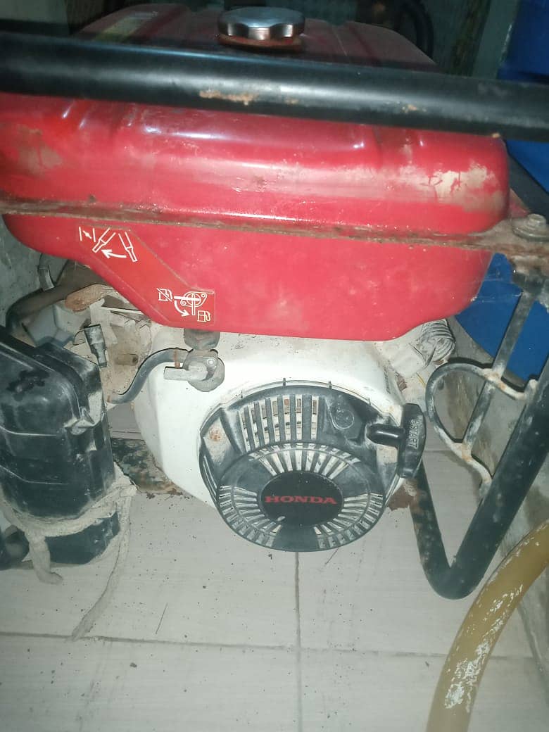 Generator for Sale 2.5 k. w 1