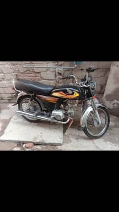 Honda 70 2020 model black colour 0