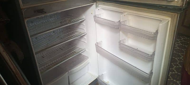 Refrigerator 1