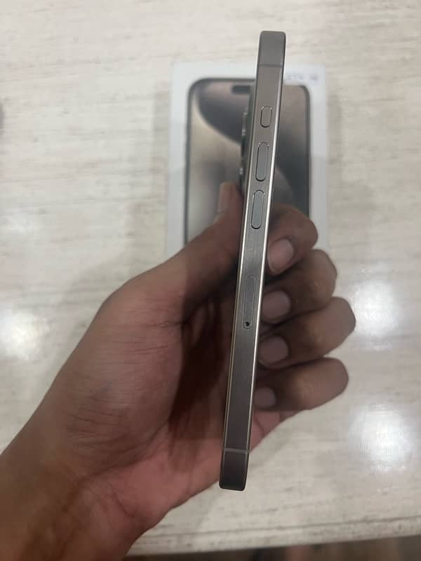 Iphone 15 pro HK PTA Approved 1