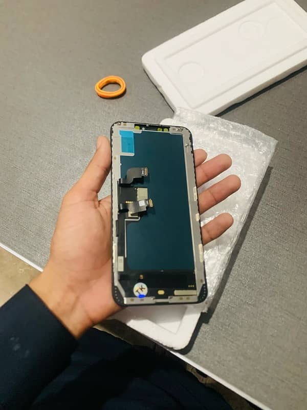 iphone xsmax pannel 1