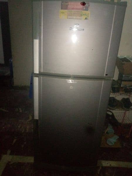 Dawlance Fridge For Sale 0