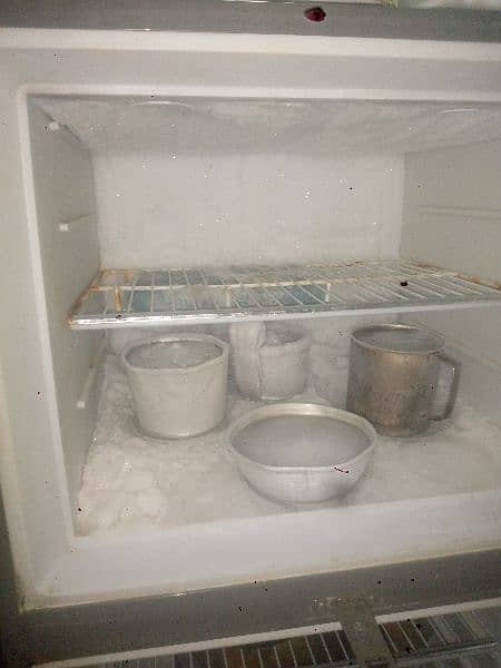 Dawlance Fridge For Sale 1