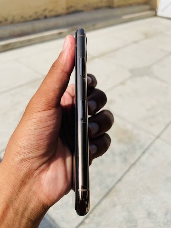 iPhone 11pro 64gb Jv non pta 1